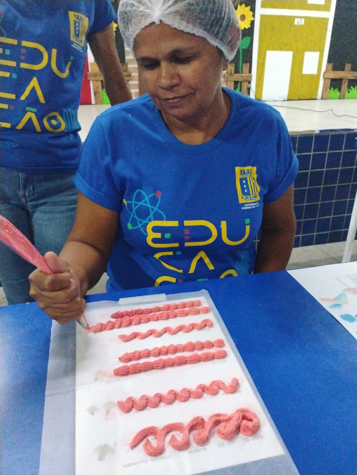 11/06 CONFEITARIA (ESCOLA WALDECYR)