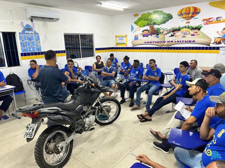 Fotos – Mecânica de Motos – Escola Jacira – 04 de junho
