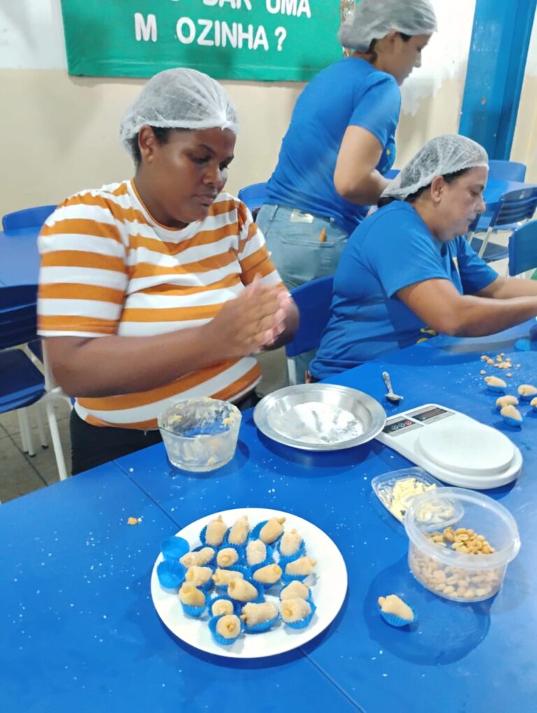 24/07 Confeitaria (Escola Jacira) – Fotos