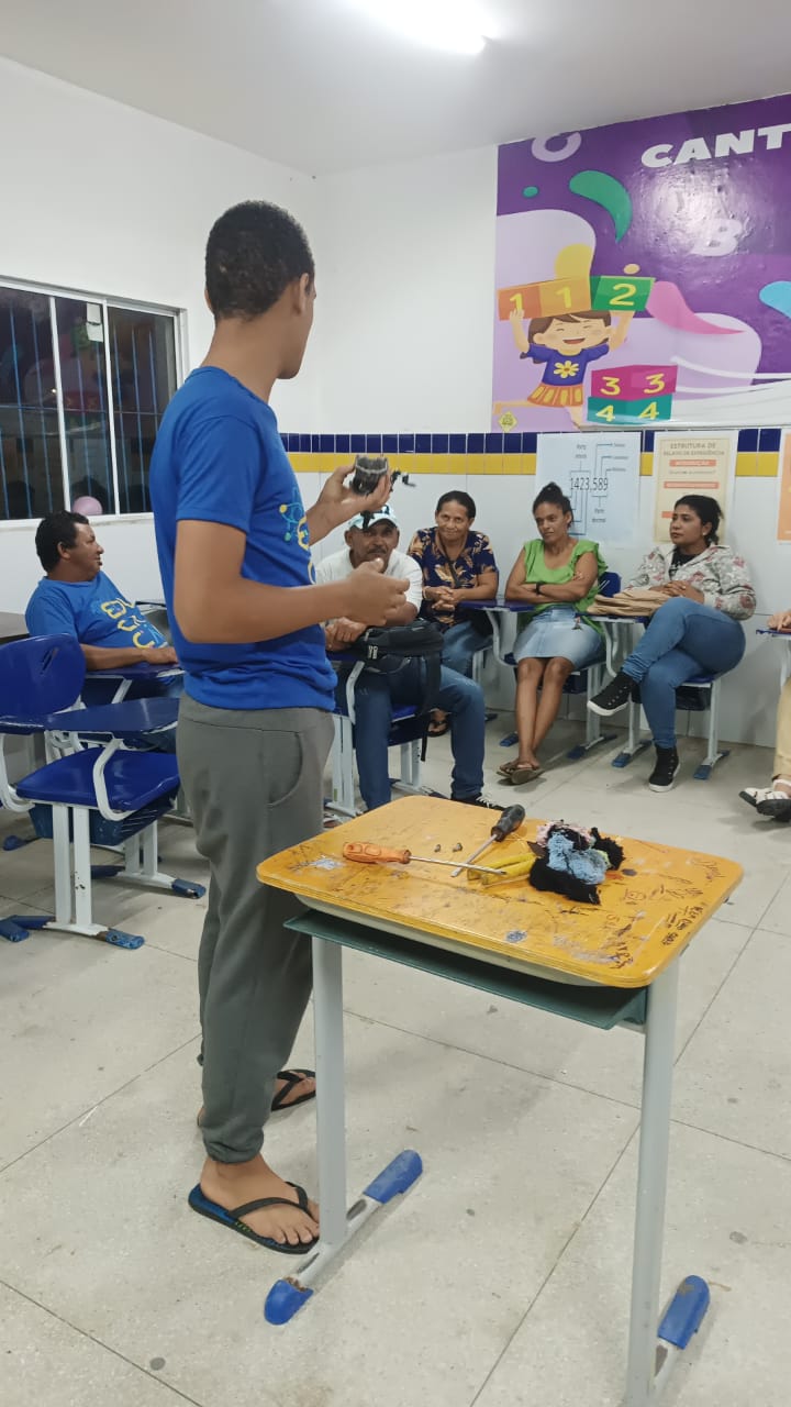 14/08 Mecânica de Motos (Escola Waldecyr) – Fotos