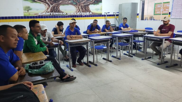 11/09 Mecânica de Motos (Escola Waldecyr) – Fotos