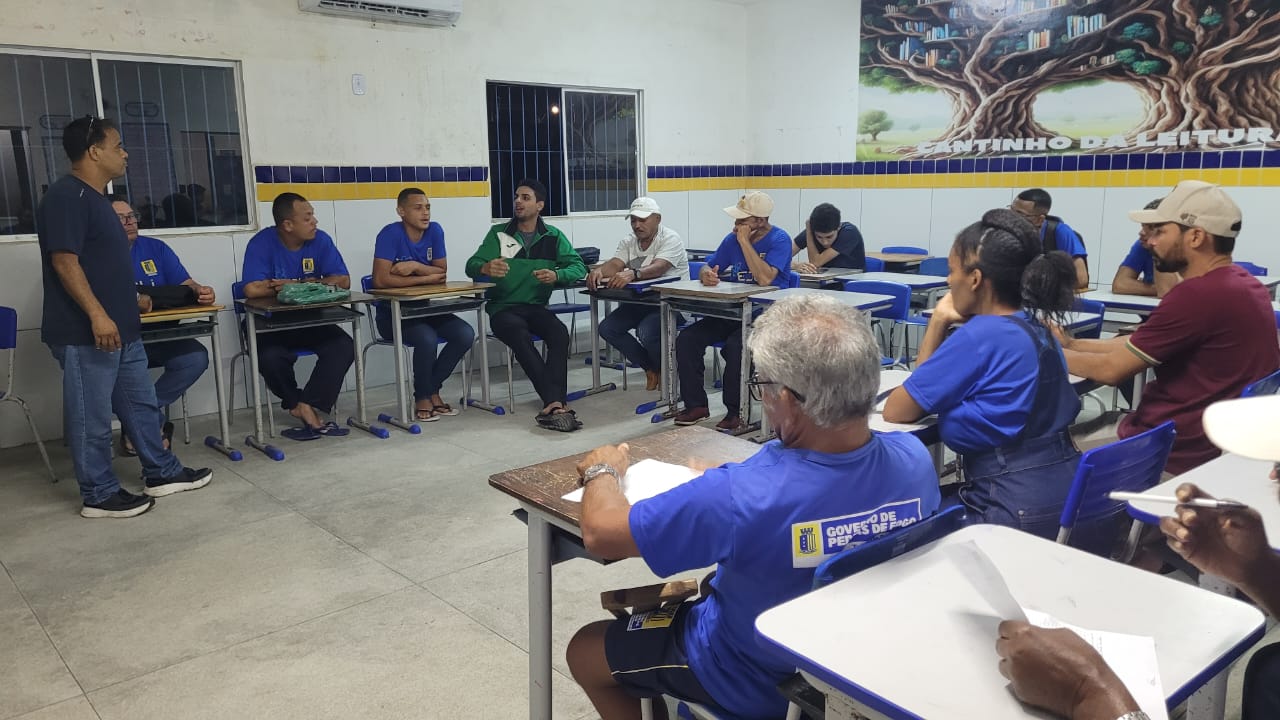 11/09 Mecânica de Motos (Escola Jacira) – Fotos